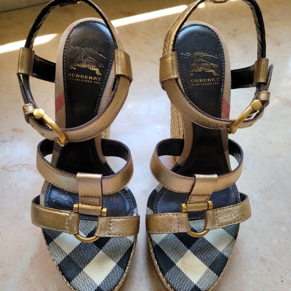 Burberry Haymarket Check Wedge Espadrille - Picture 3 of 16
